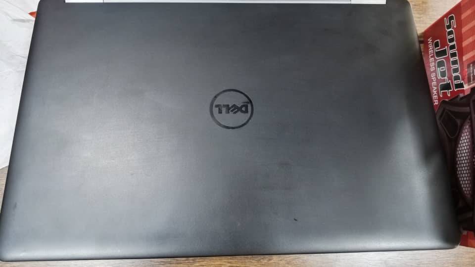 DELL LATITUDE-E5570
