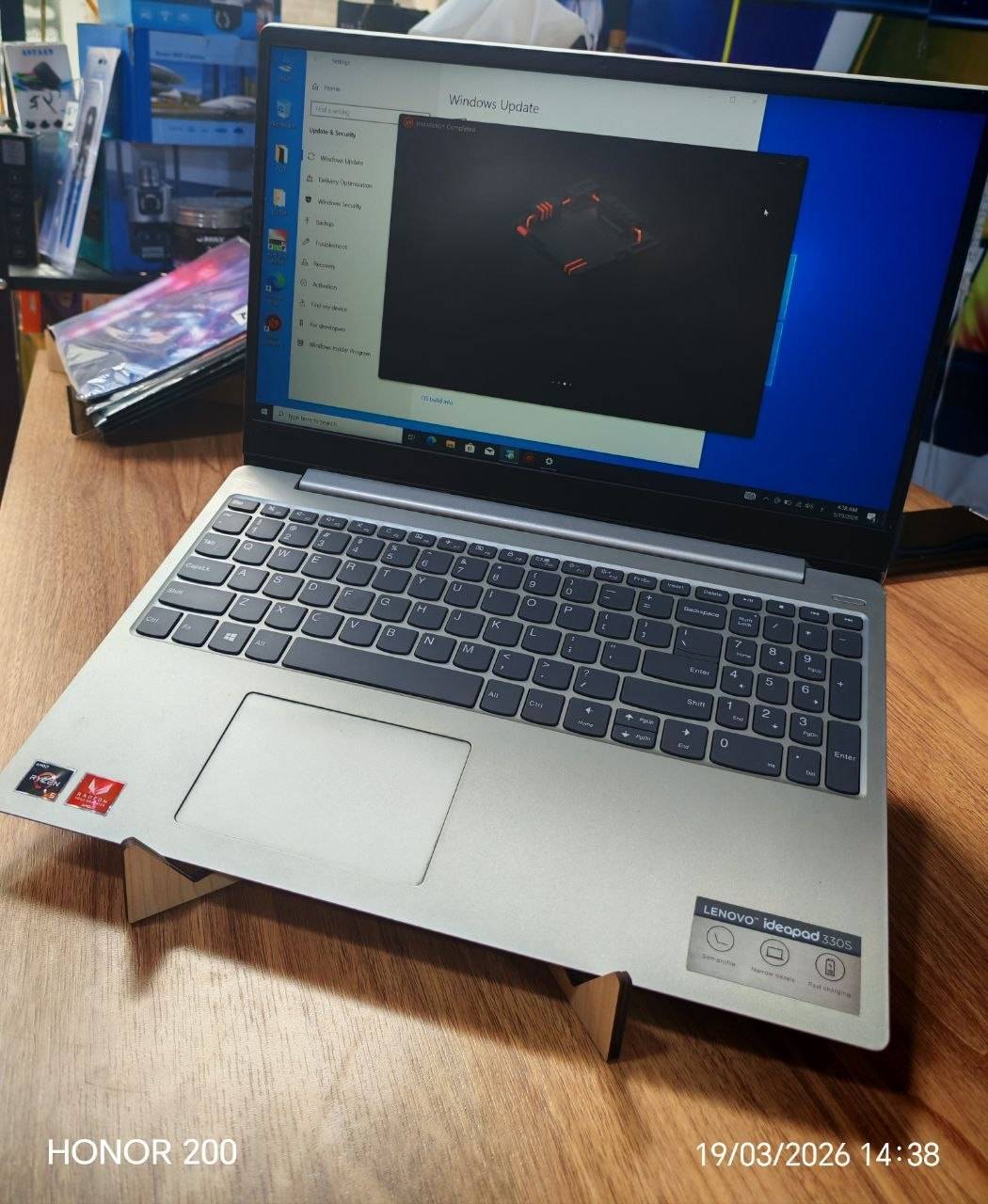 Lenovo ideapad slim 330s