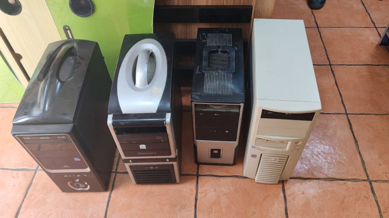 كمبيوتر مكتبي بمواصفات ممتازه