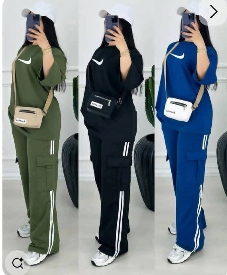 بيجامة نسائية 