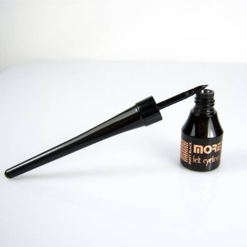 ايلاينر Ultra Thin Dip من MORE COSMETICS