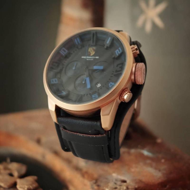ساعة PORSCHE DESIGN JP-615