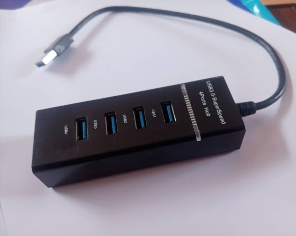 موزع USB