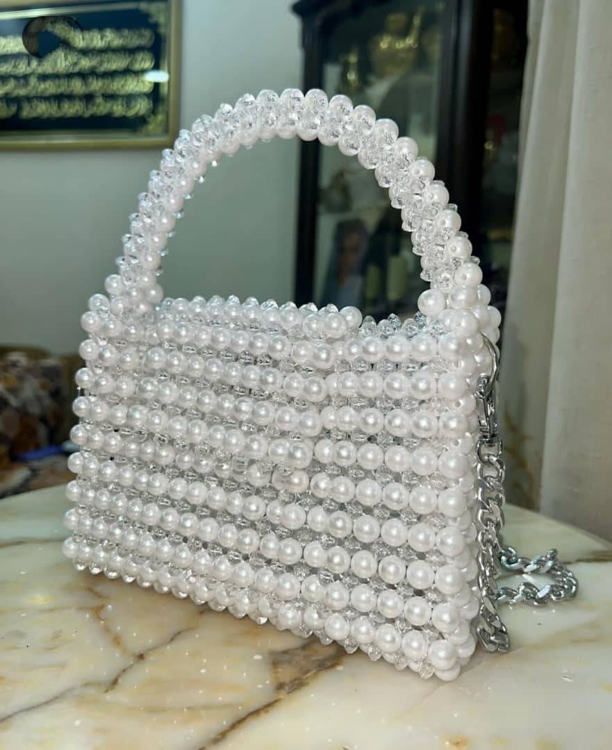حقيبة لولو وكريستال حجم كبير مع سلسلة