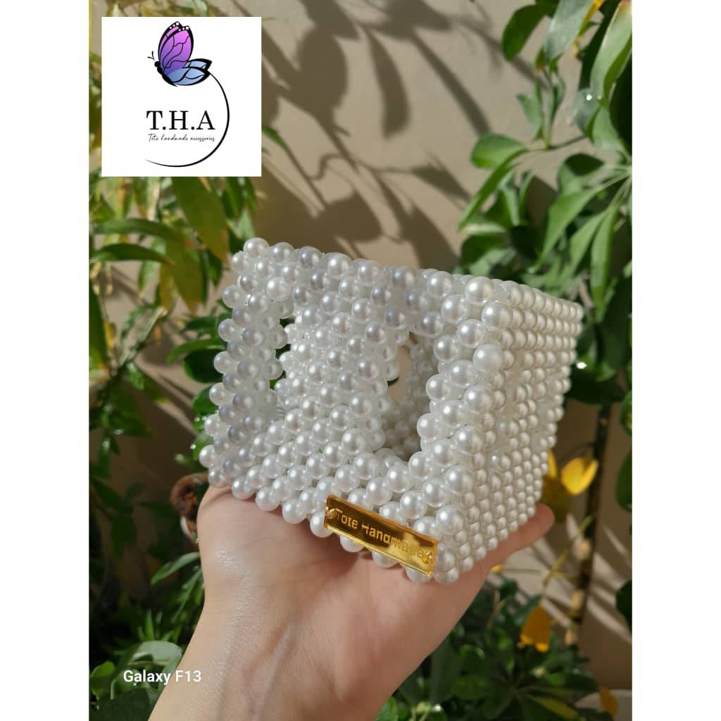 علبة فراشي لولو