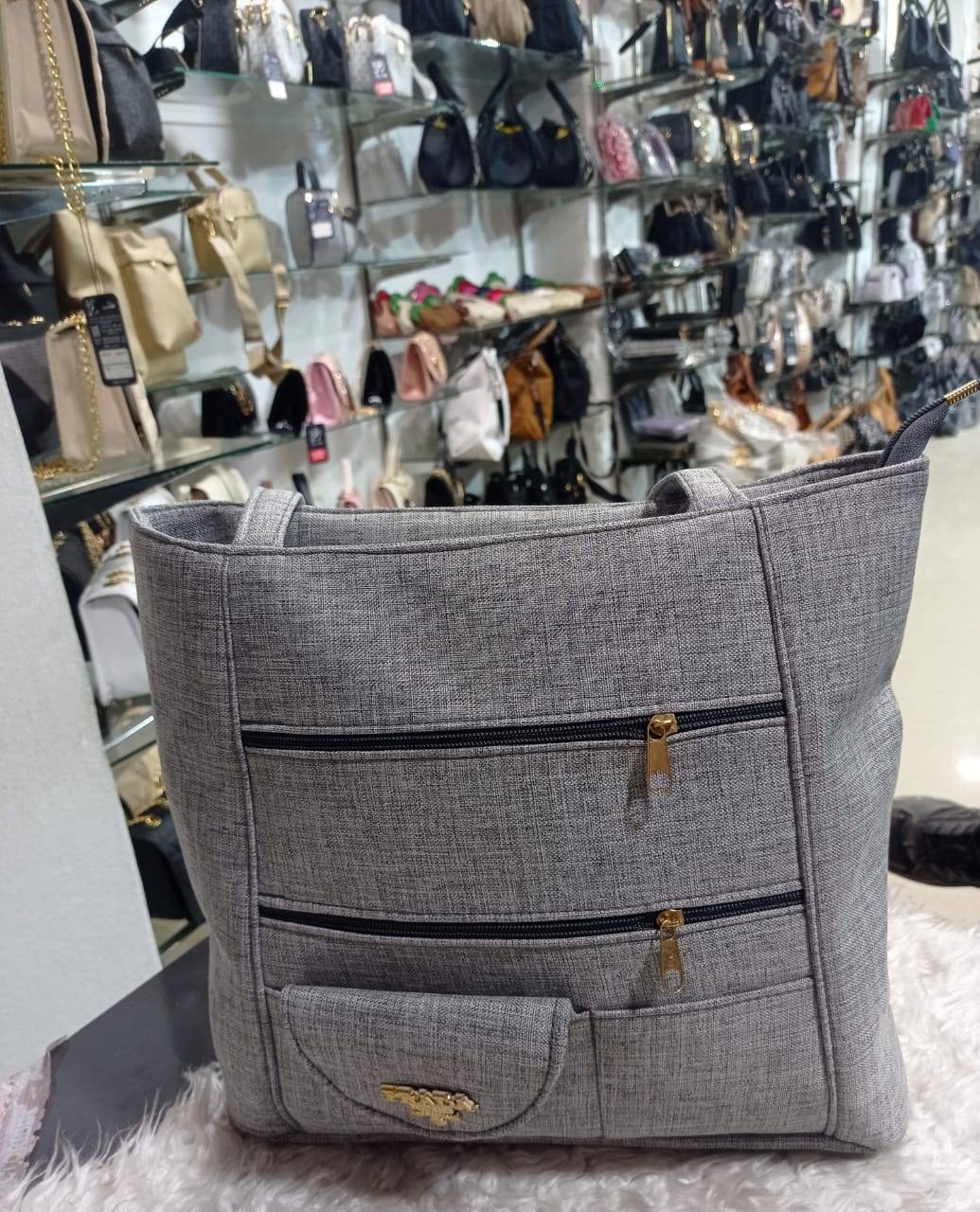 حقيبة 