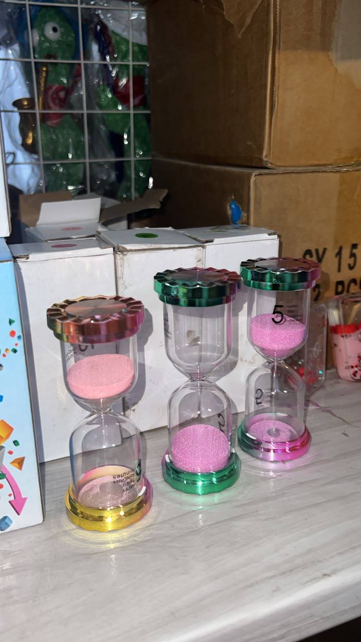 ساعة رملية
