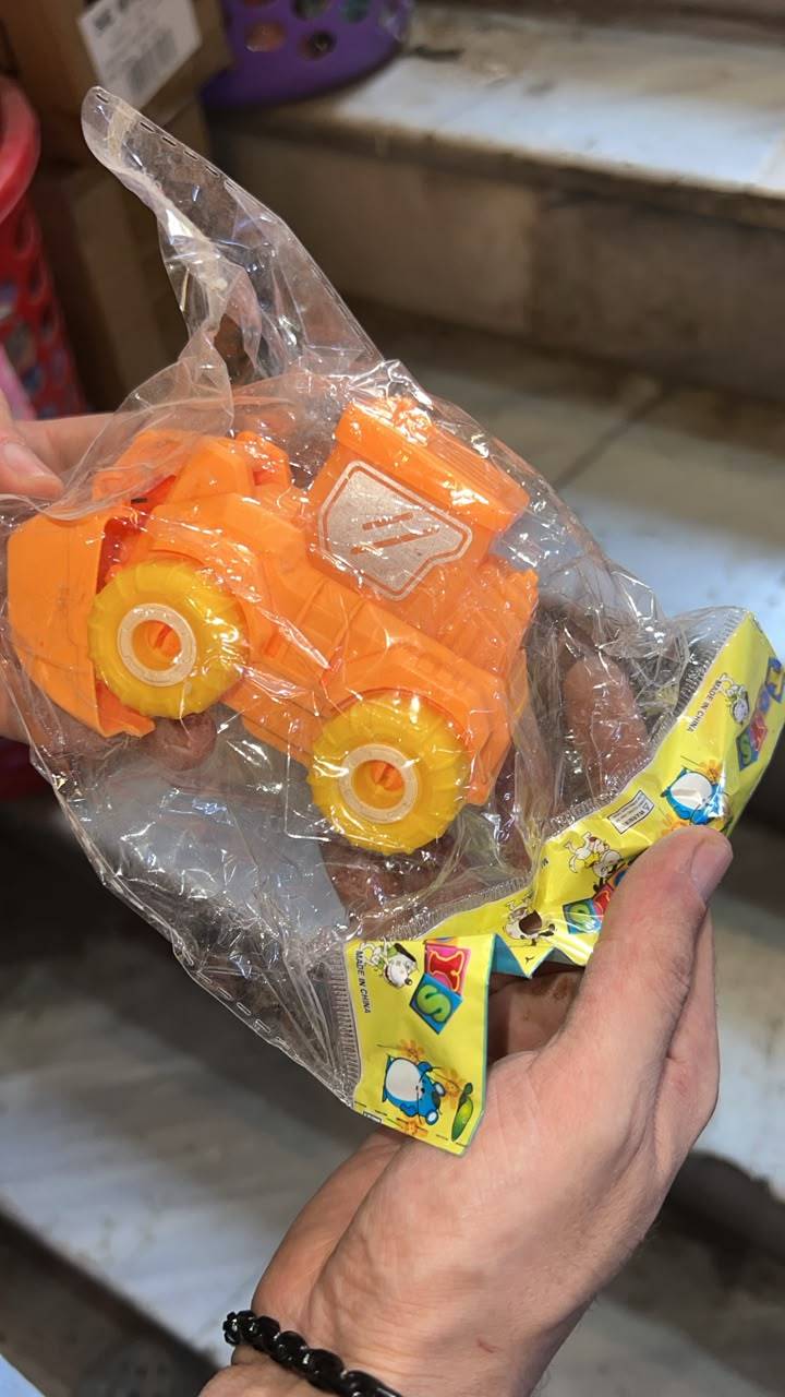 شاحنة