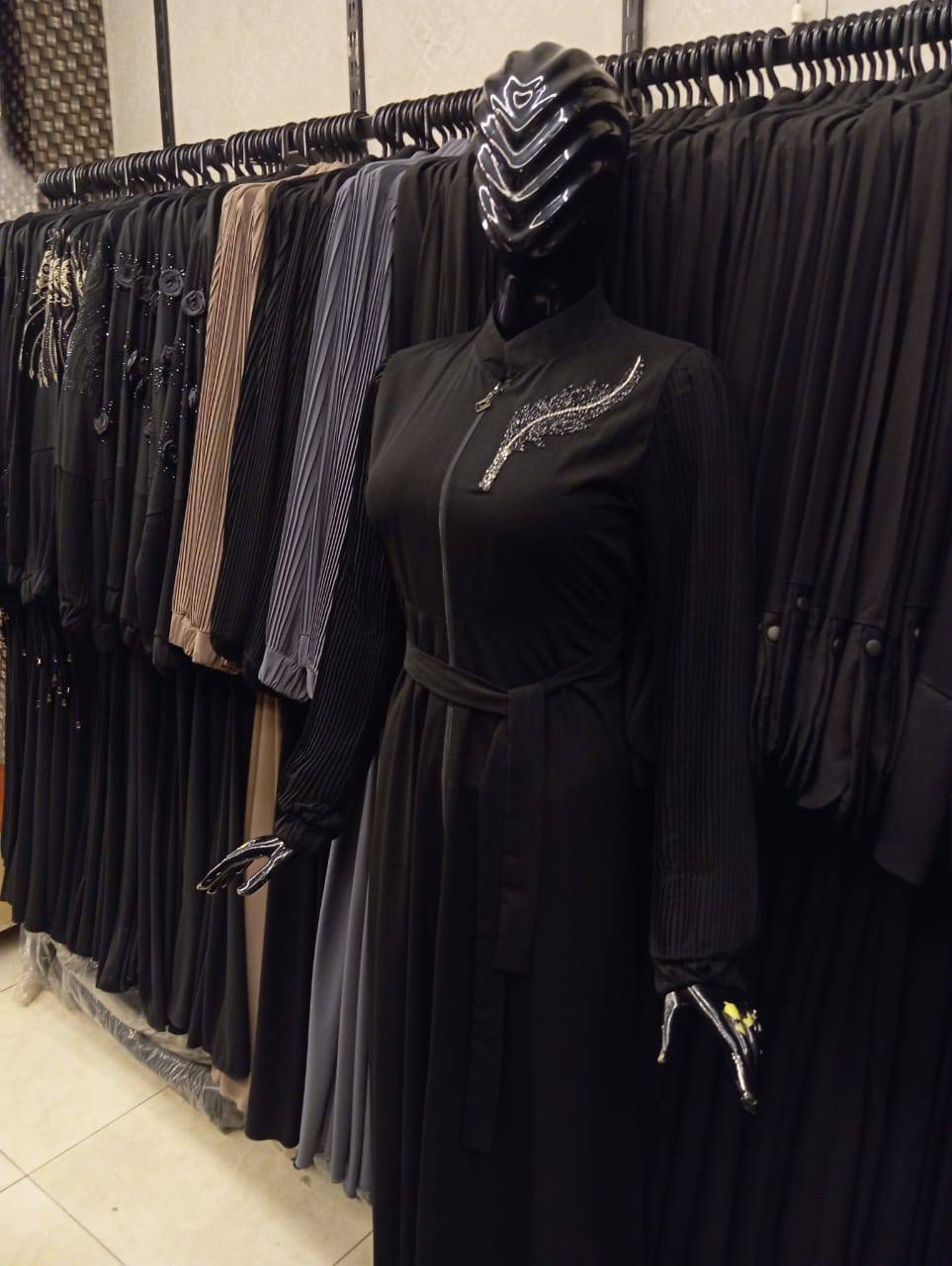 عباية قماش بوز براد