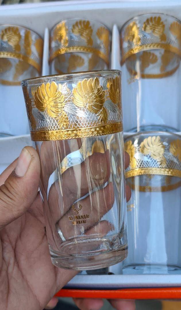 طقم كاسات