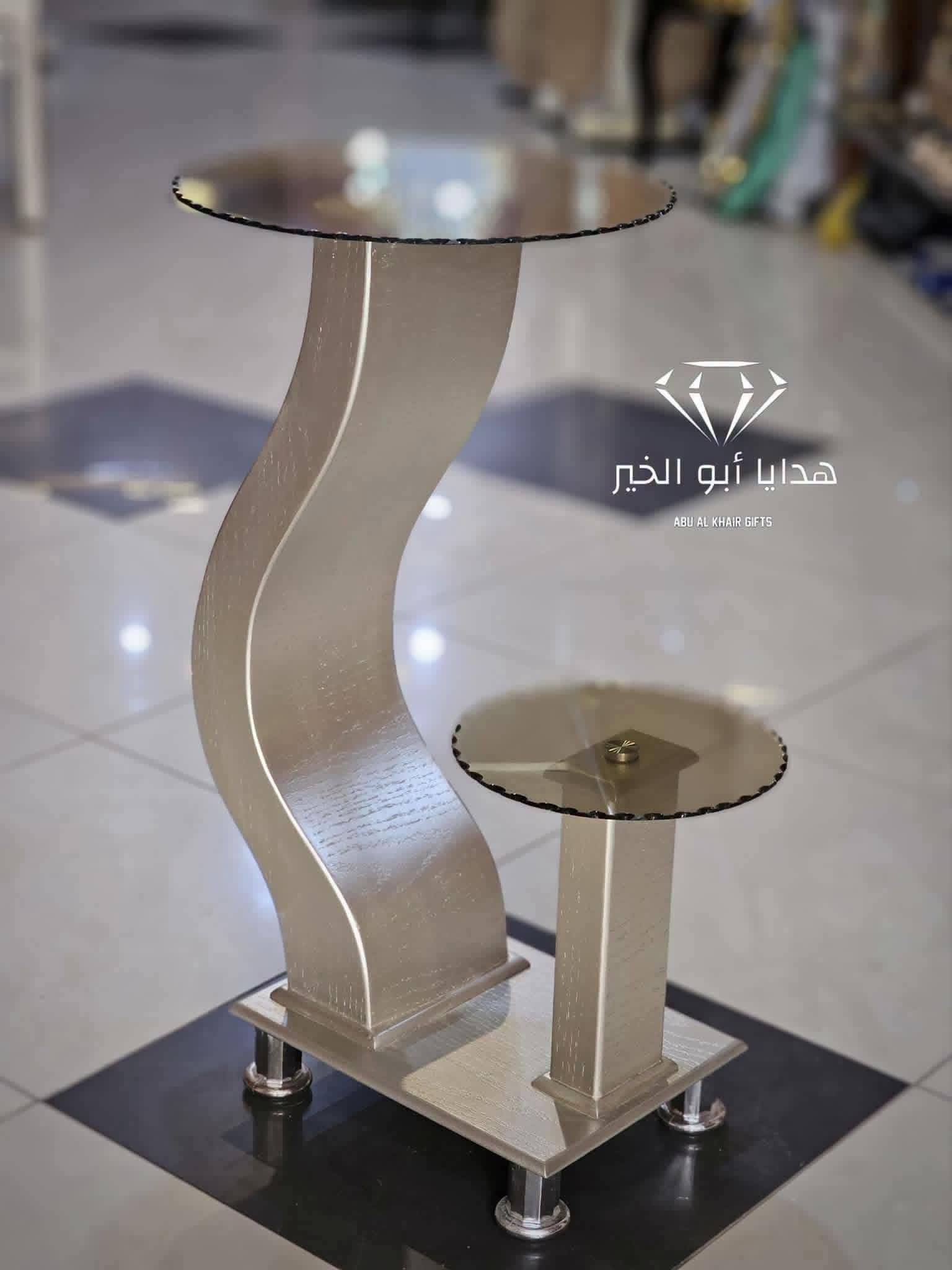 طاولات 