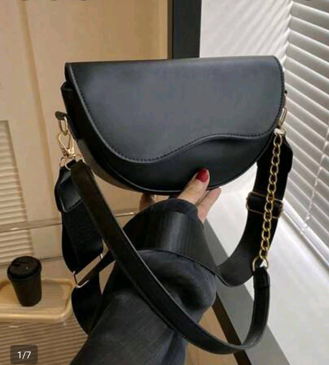 حقيبة نسائية 
