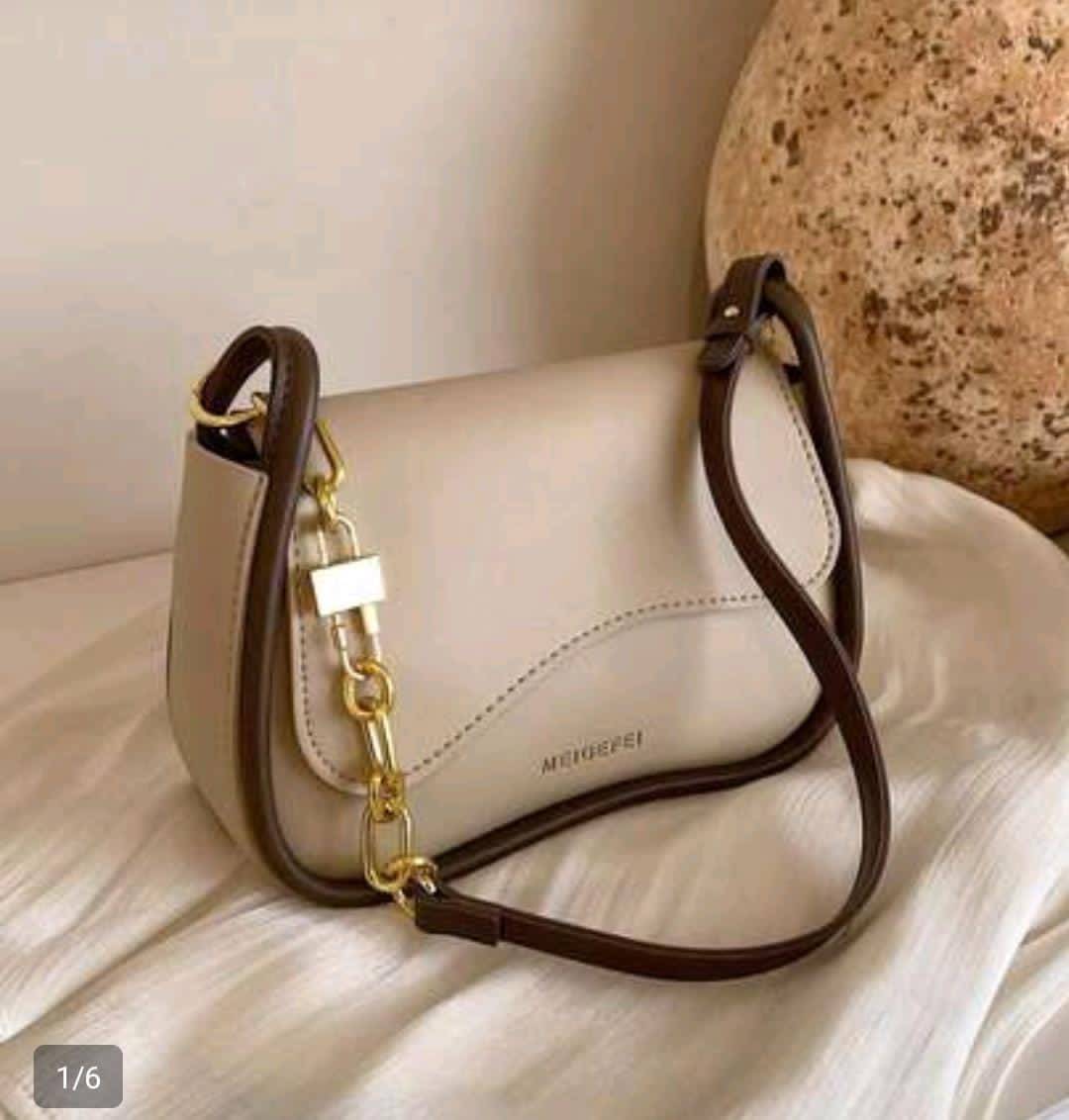 حقيبة نسائية 
