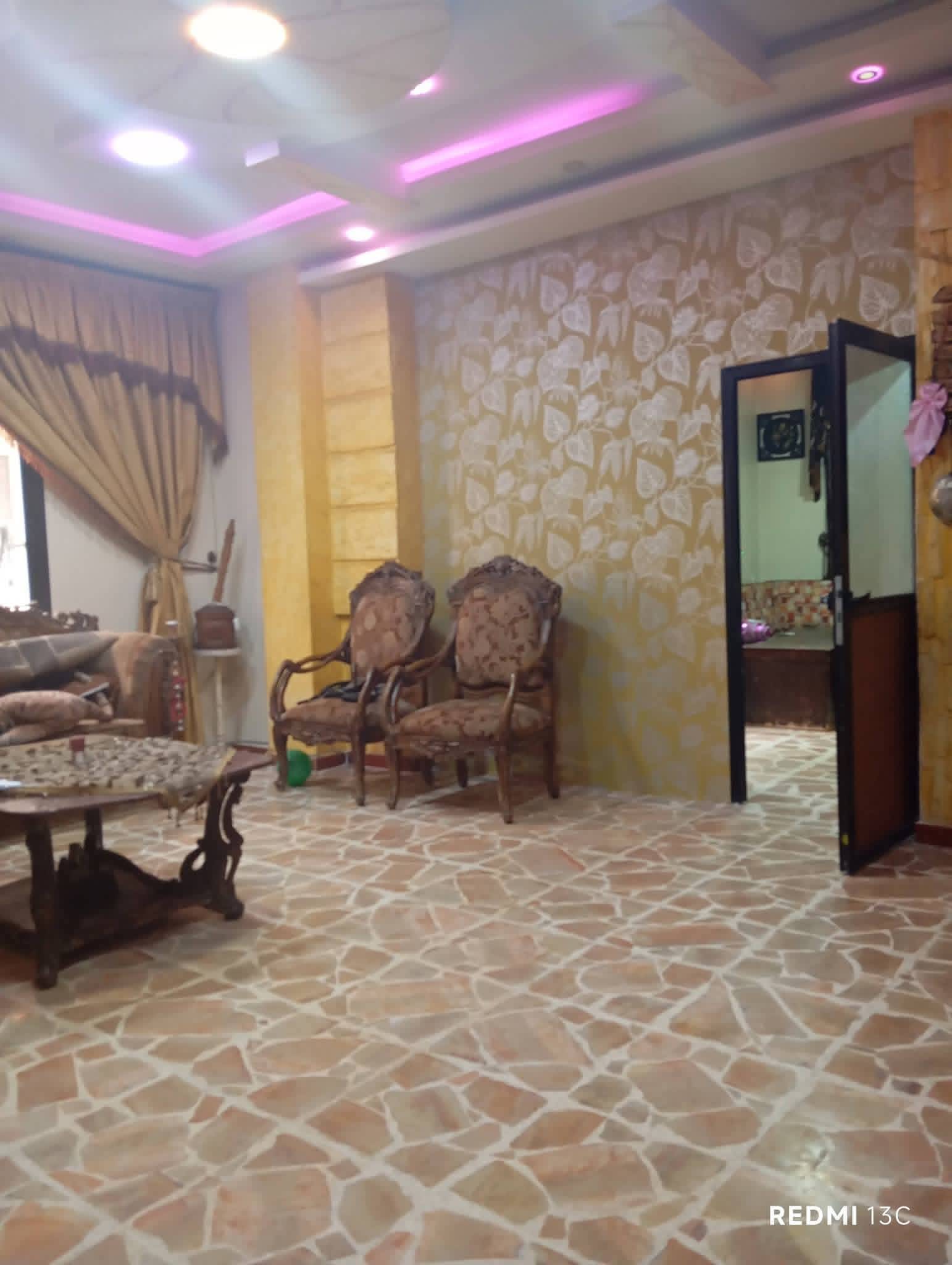 للتواصل 0932963310