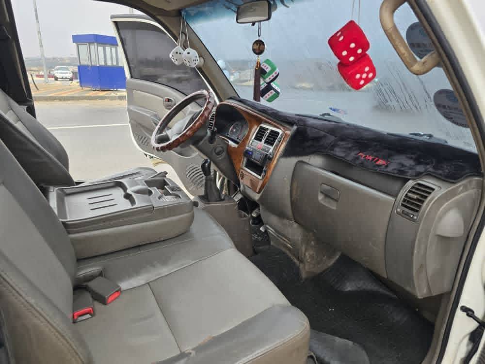 مركبة 
