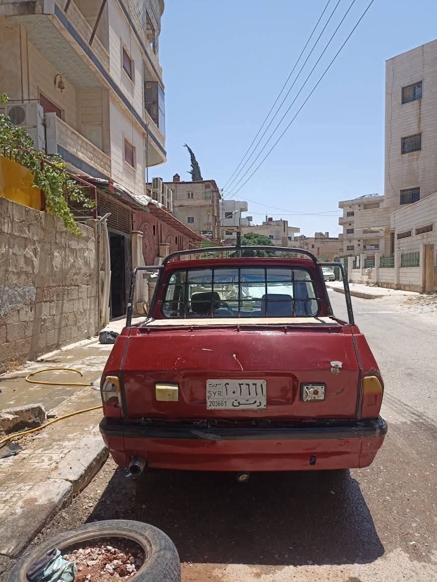 سيارة للبيع
