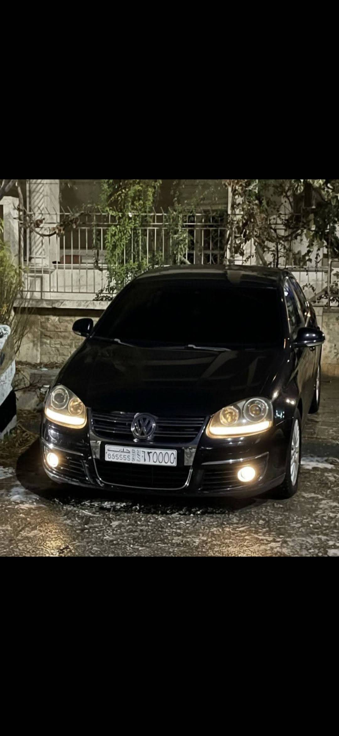 سيارة للبيع 