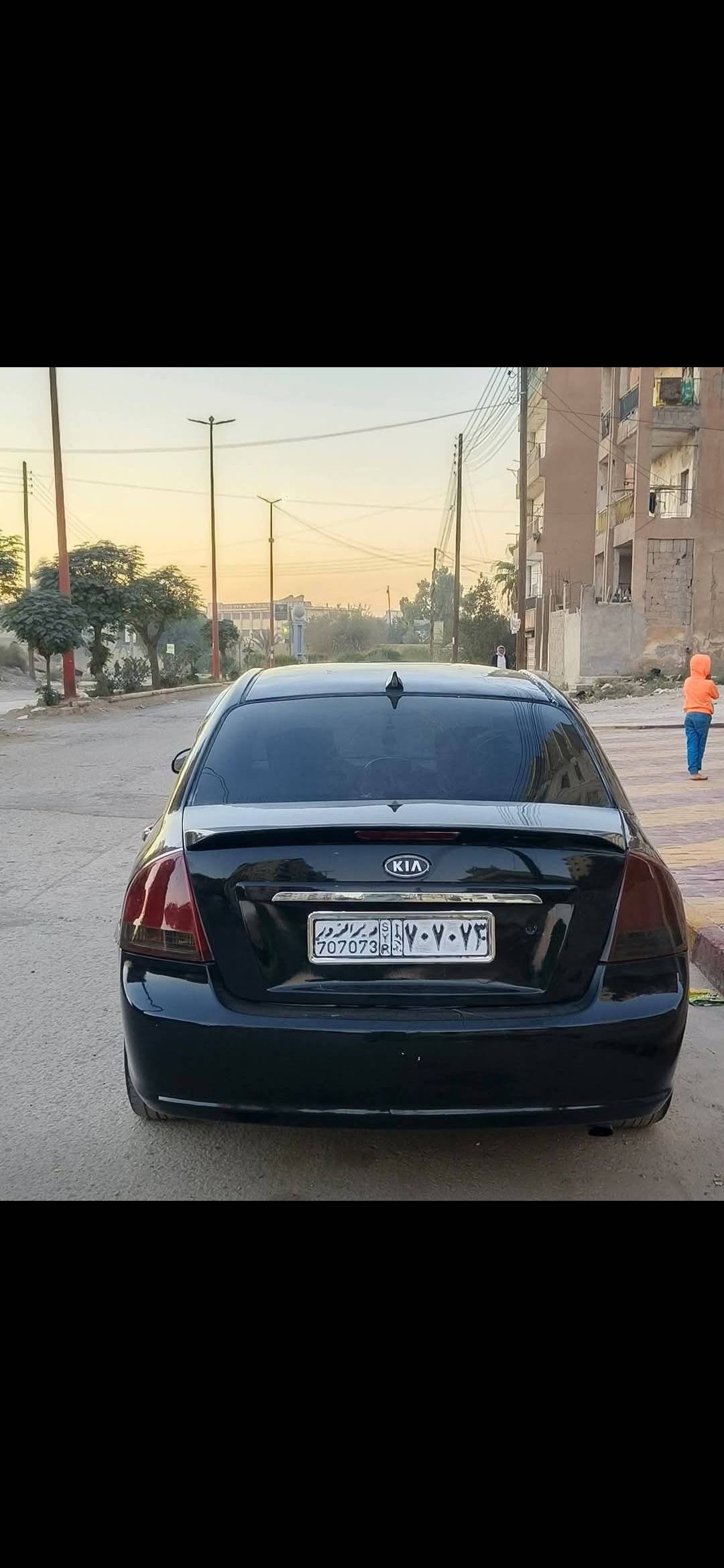 سيارة للبيع 