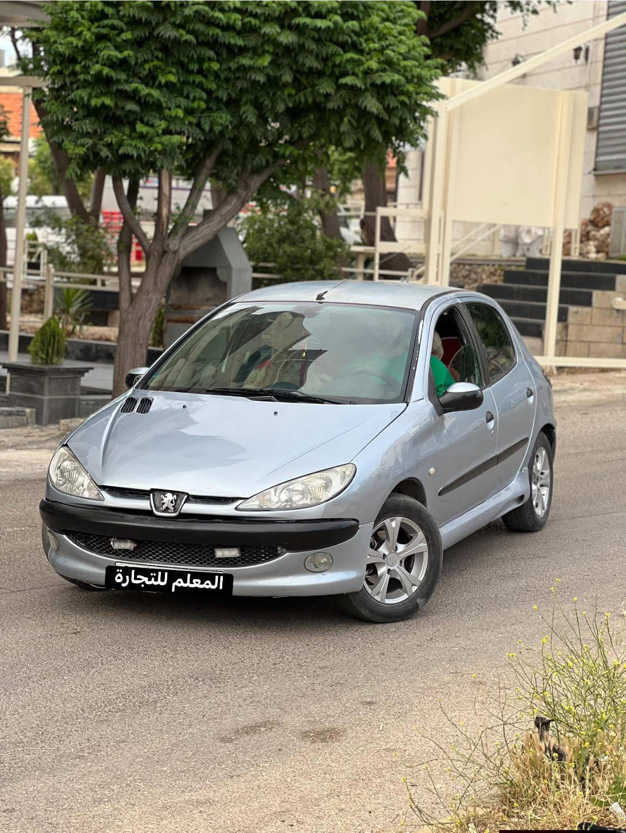 بيجو 206