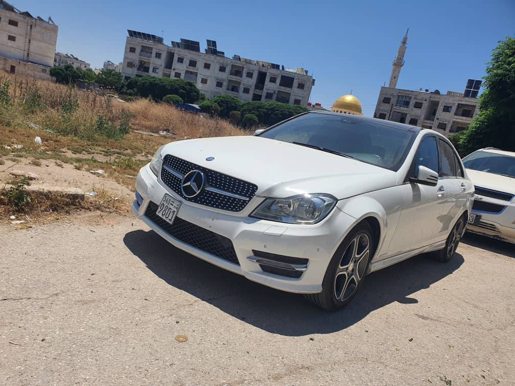 سيارات