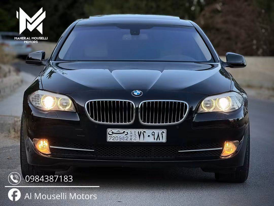 BMW  523