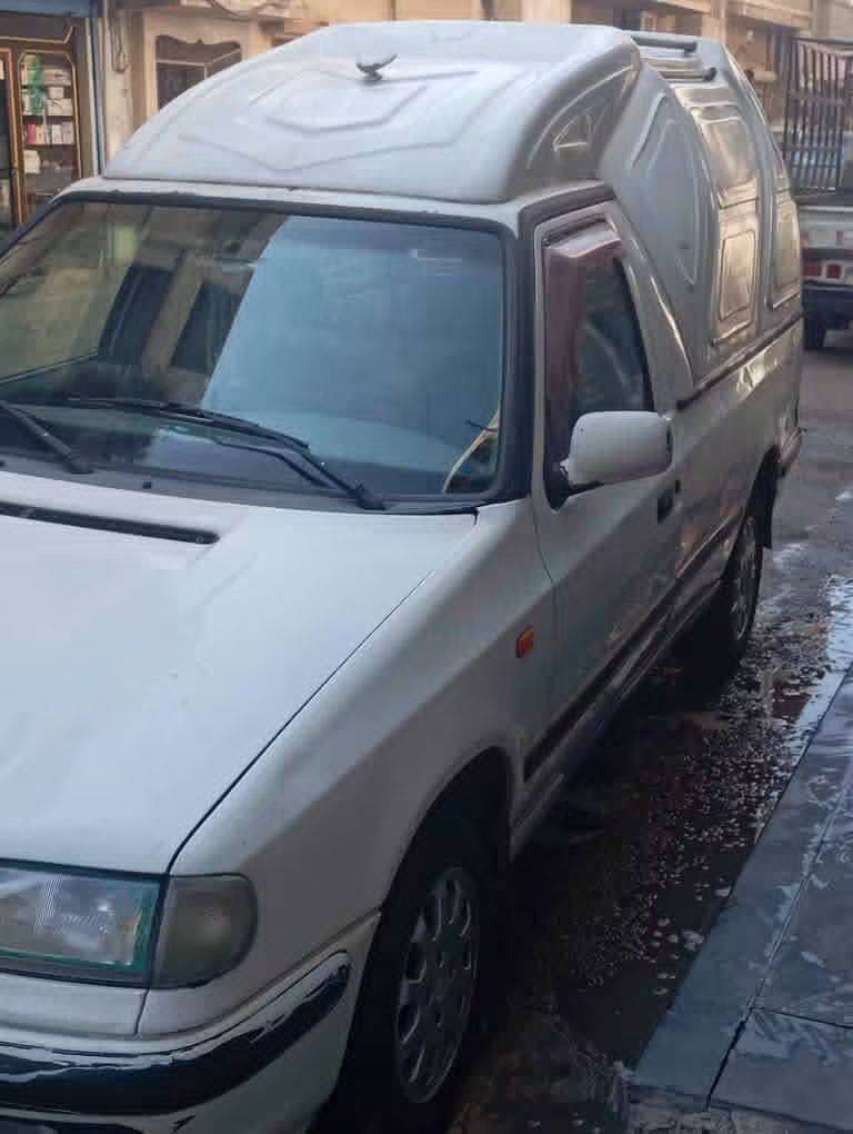 سكودا 2000