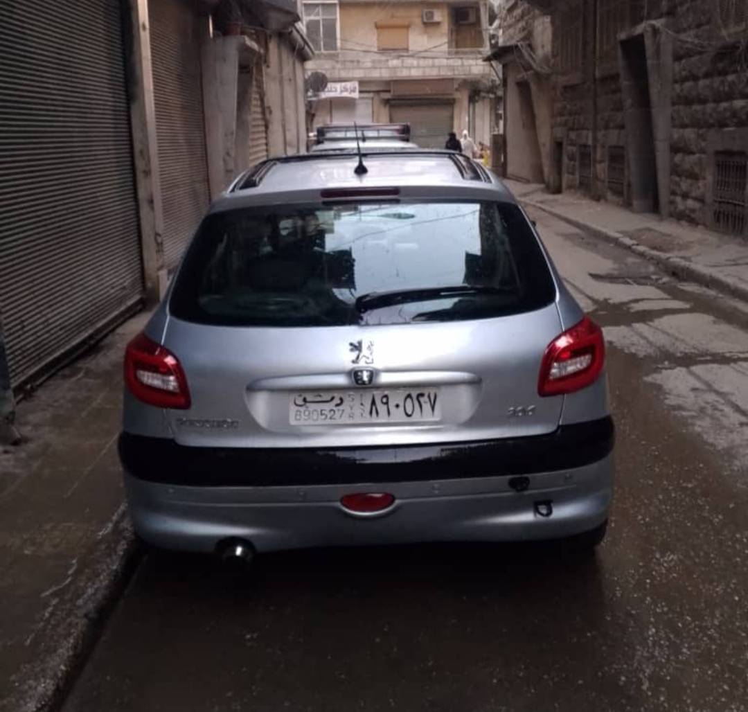 سيارات