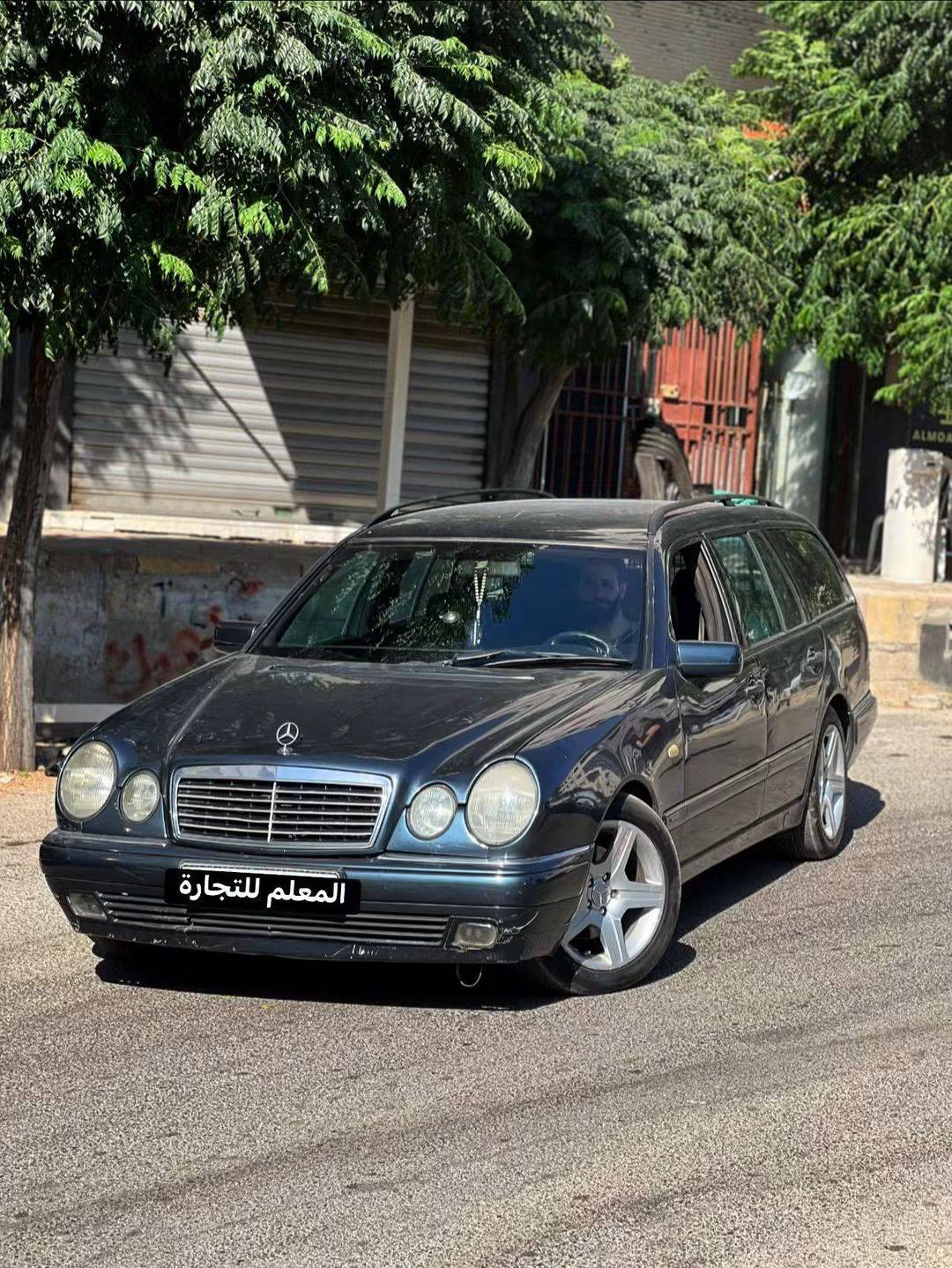 مارسيدس w210