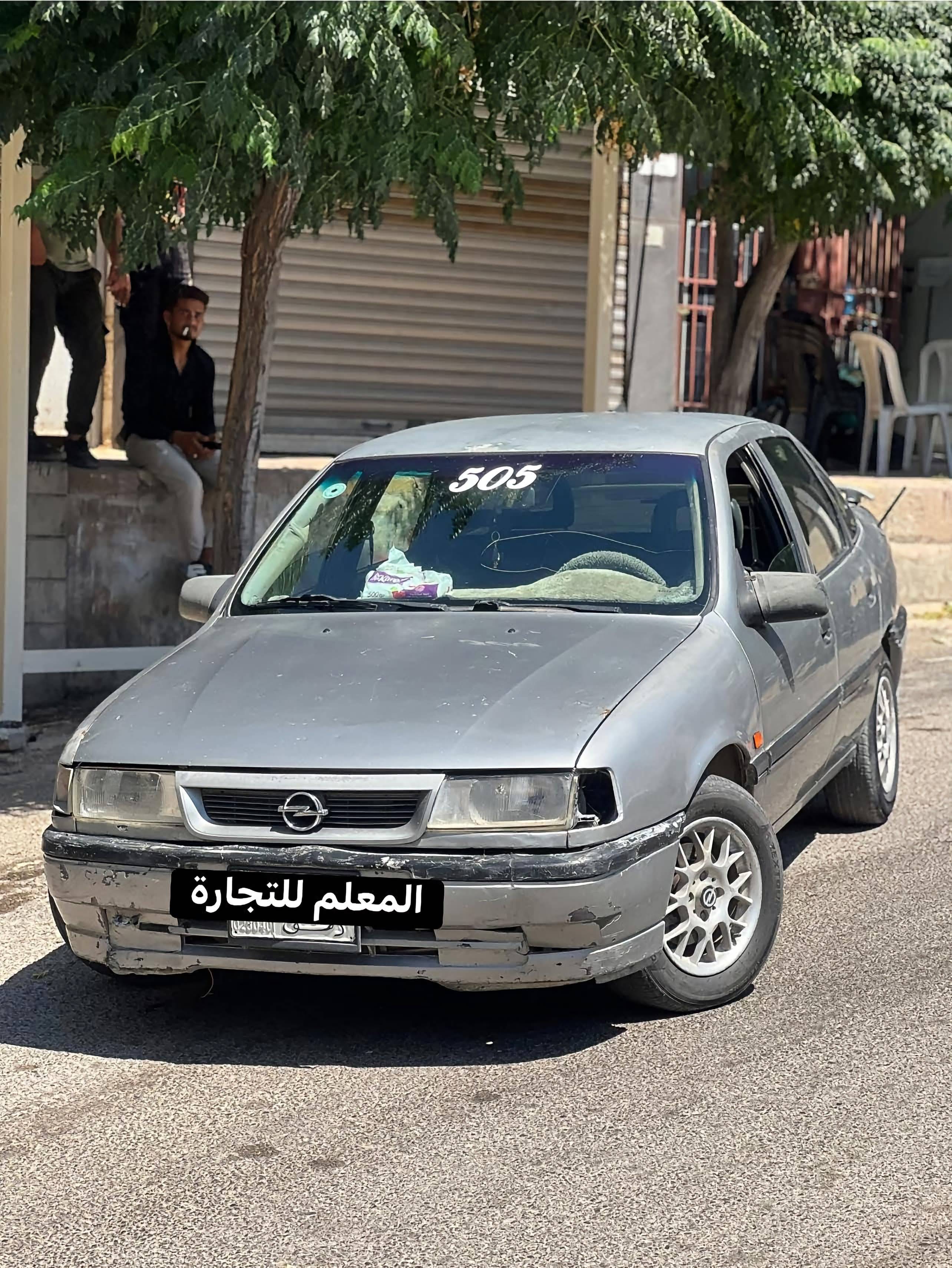 اوبل فيكترا 1994