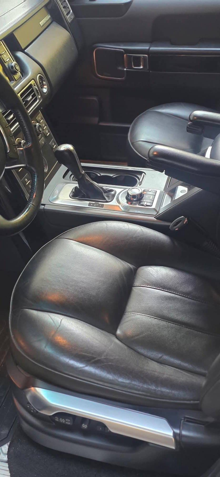 رانج روفر 2010