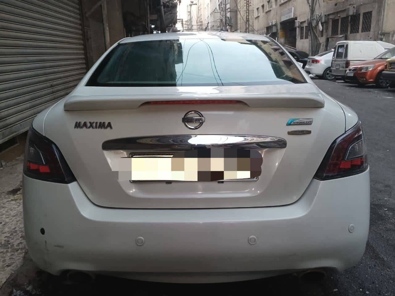 نيسان 2013