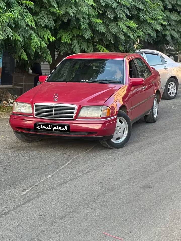 مرسيدس 2001