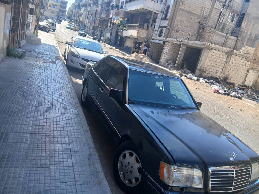 مارسيدس موديل 90