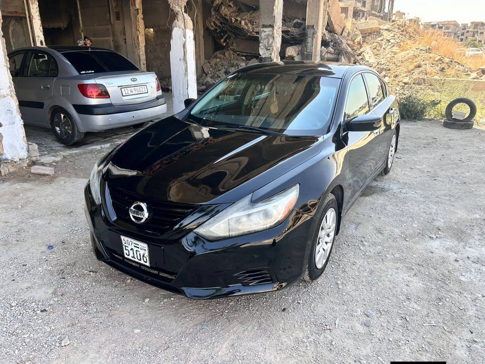 نيسان 2018