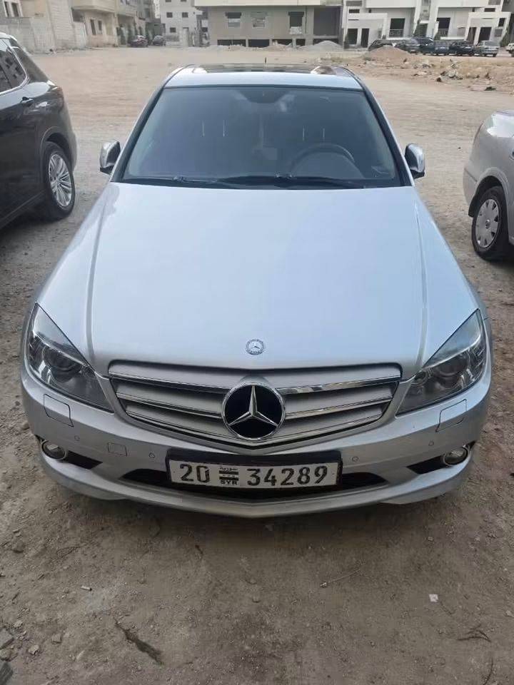 مرسيدس 2010